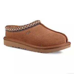 Woman Ugg Tasman Slippers